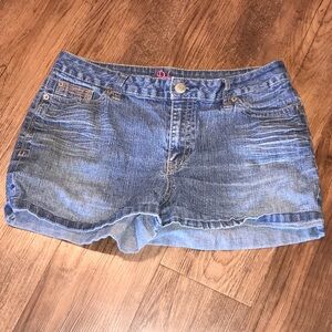 Deluxe LA Blues shorts size 12 juniors jean shorts Blue Women's Denim Midrise